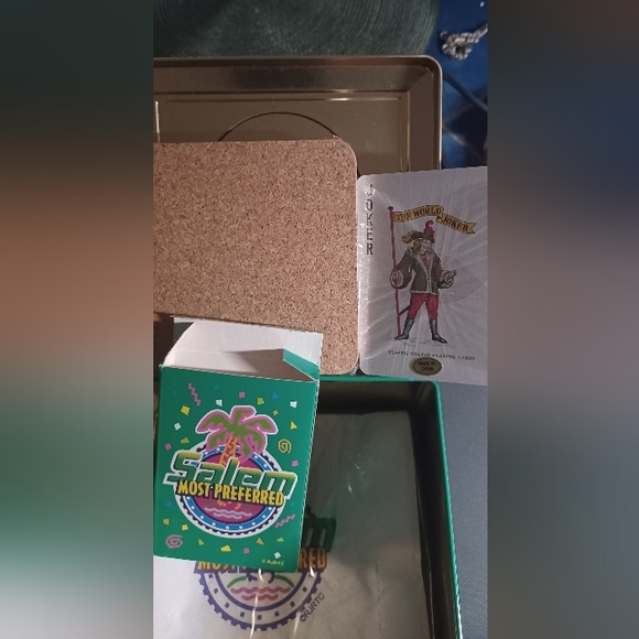 Vintage Salem cigarettes tin playing cards, coasters, cocktail napkins party. - Picture 7 of 14